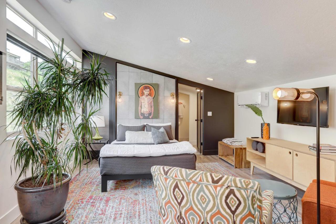 Stylish And Modern Boise Studio With Foothills Views! Exterior foto